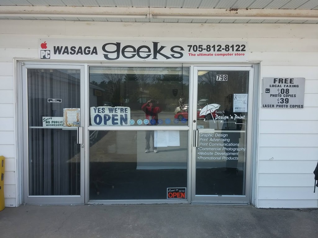 Wasaga Beach Geeks | 798 Mosley St, Wasaga Beach, ON L9Z 2H4, Canada | Phone: (705) 812-8122