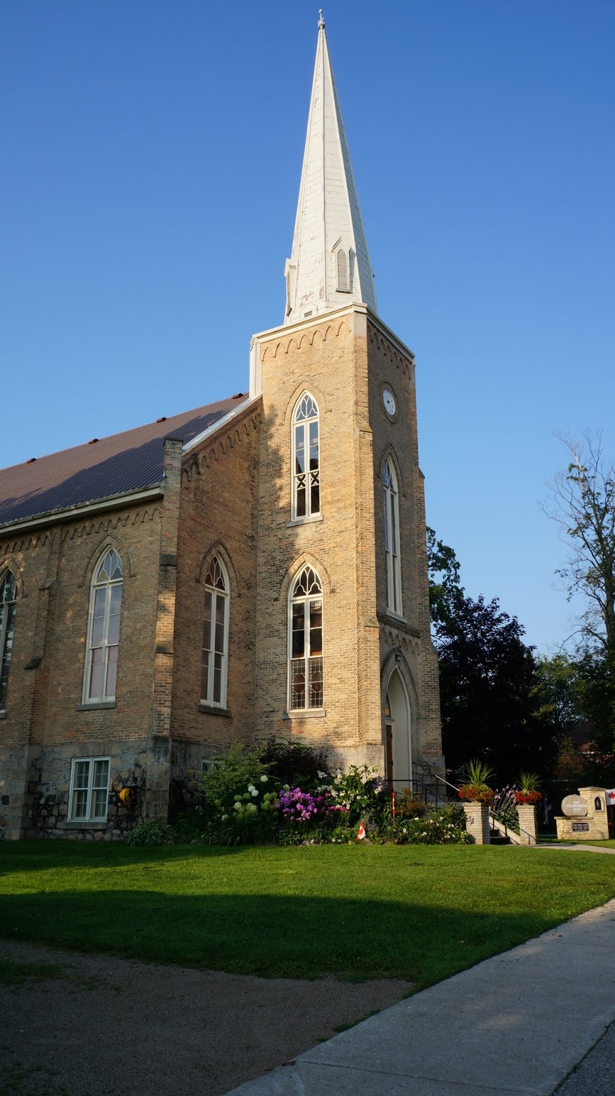 Knox Presbyterian Church | 7 James St E, Teeswater, ON N0G 2S0, Canada | Phone: (519) 392-8443