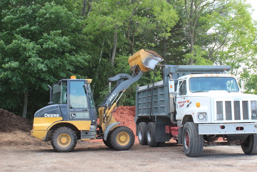 Davey Sand, Gravel & Landscape Supplies | 8401 Dale Rd, Cobourg, ON K9A 0L7, Canada | Phone: (905) 372-6327