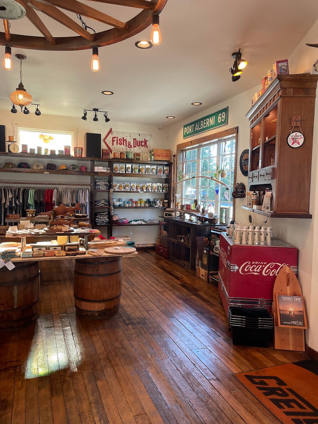 The Riverbend Cafe & General Store | 6109 River Rd, Port Alberni, BC V9Y 6Z8, Canada | Phone: (250) 985-1936