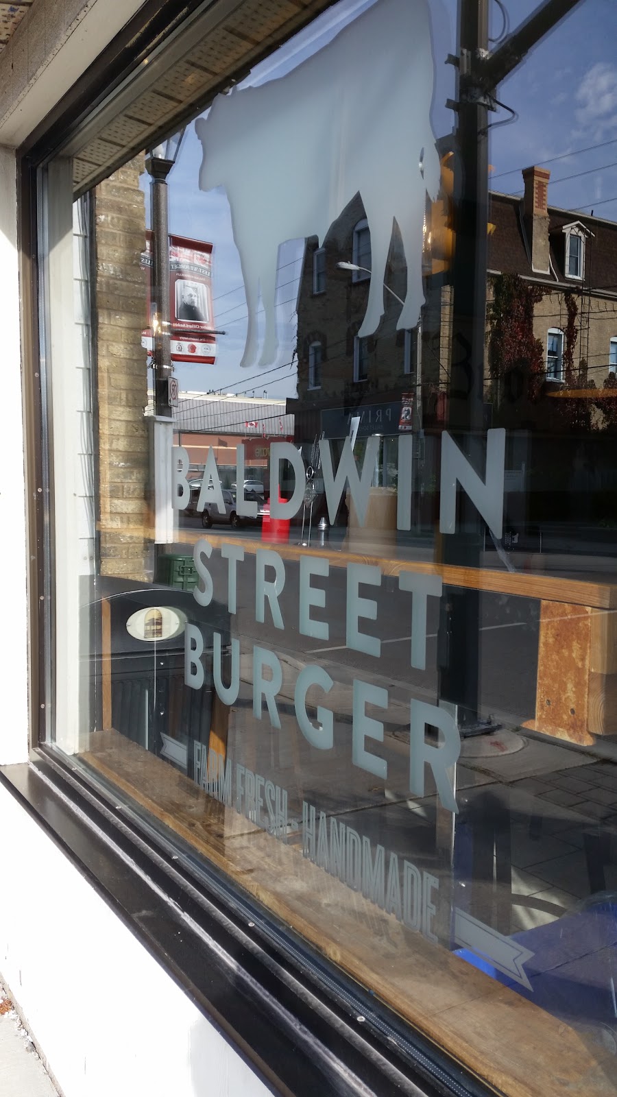 Baldwin Street Burger | 53a Baldwin St N, Whitby, ON L1M 1A2, Canada | Phone: (905) 425-3222