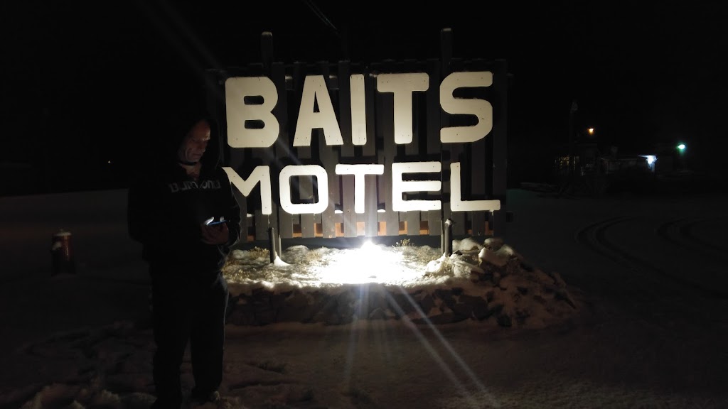 Baits Motel | 3717 Riverview Ave, Spences Bridge, BC V0K 2L0, Canada | Phone: (250) 458-2223