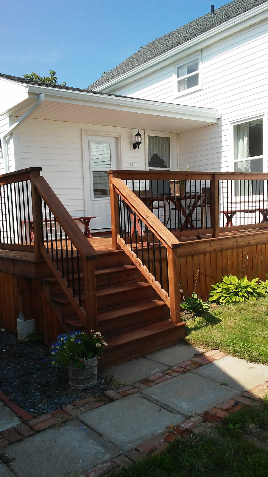 Earls Place Vacation Rental | 319 Medford Rd, Canning, NS B0P 1H0, Canada | Phone: (902) 680-5594