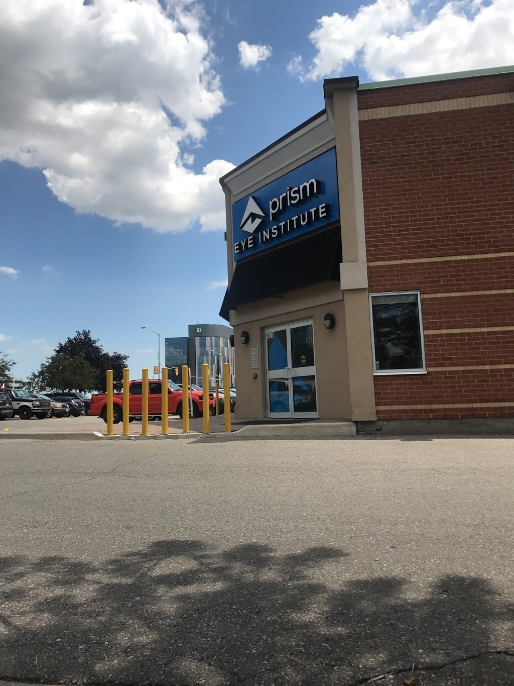 Prism Eye Care | 7700 Hurontario St, Brampton, ON L6Y 5B5, Canada | Phone: (905) 456-3937