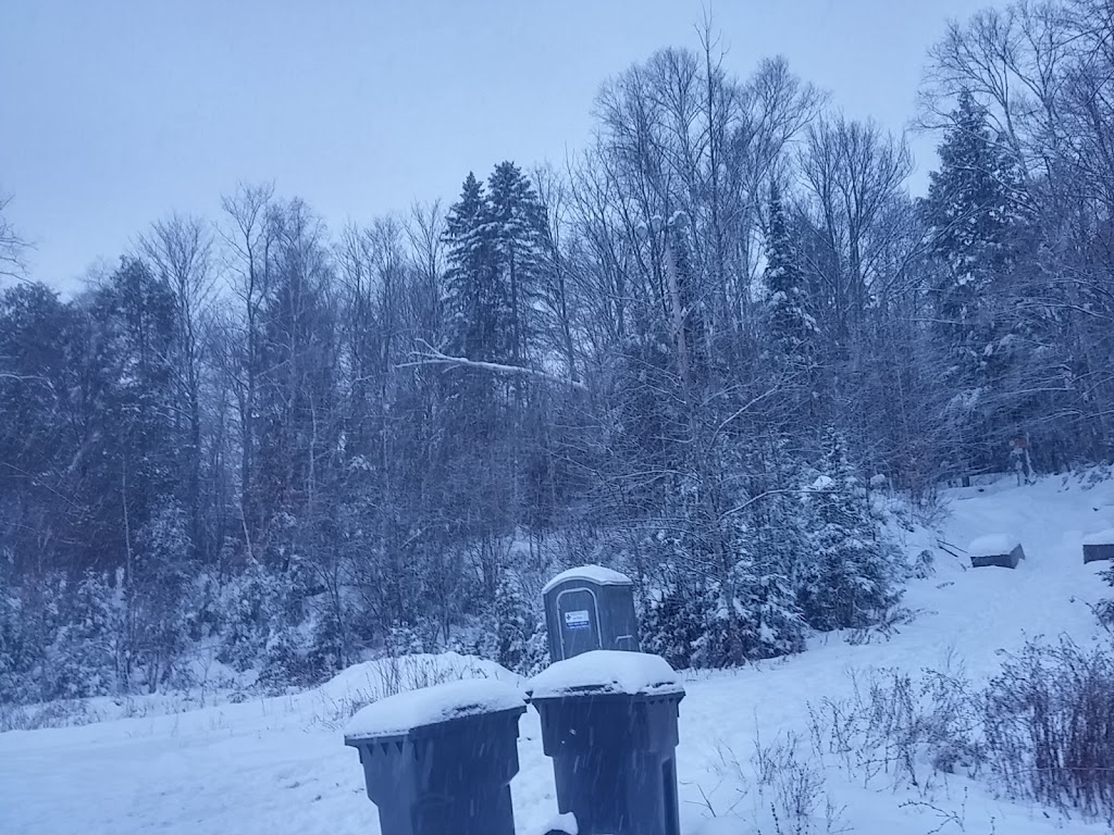 Stationnement P3 | Rue de Bernina, Sainte-Adèle, QC J8B 2Z7, Canada