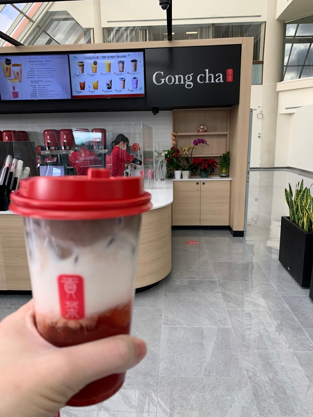 Gong Cha | 90 Burnhamthorpe Rd W #115, Mississauga, ON L5B 3C3, Canada | Phone: (905) 276-7666