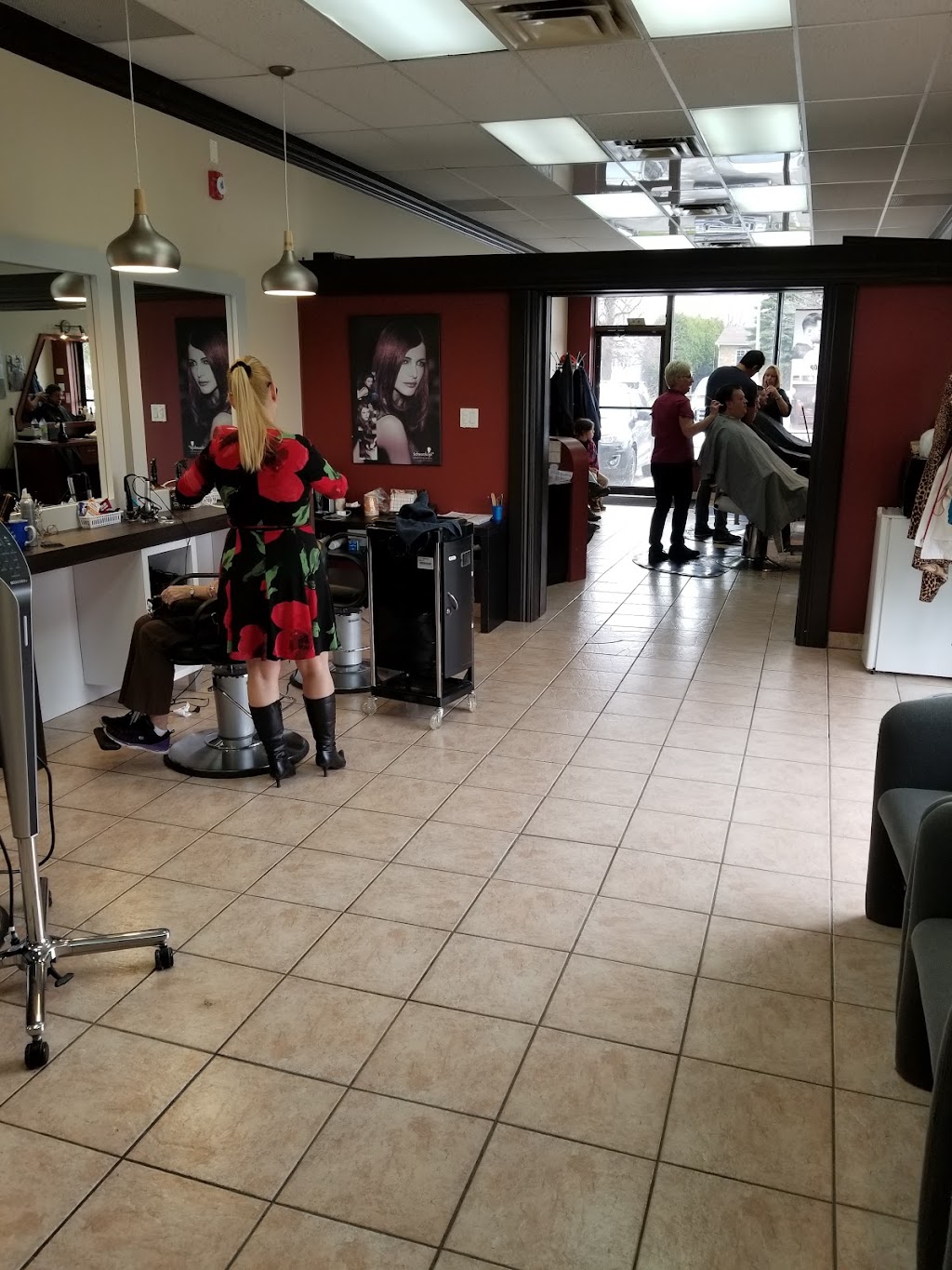 Coiffure Arsene | 5985 Bd Payer, Saint-Hubert, QC J3Y 6W6, Canada | Phone: (450) 676-7213