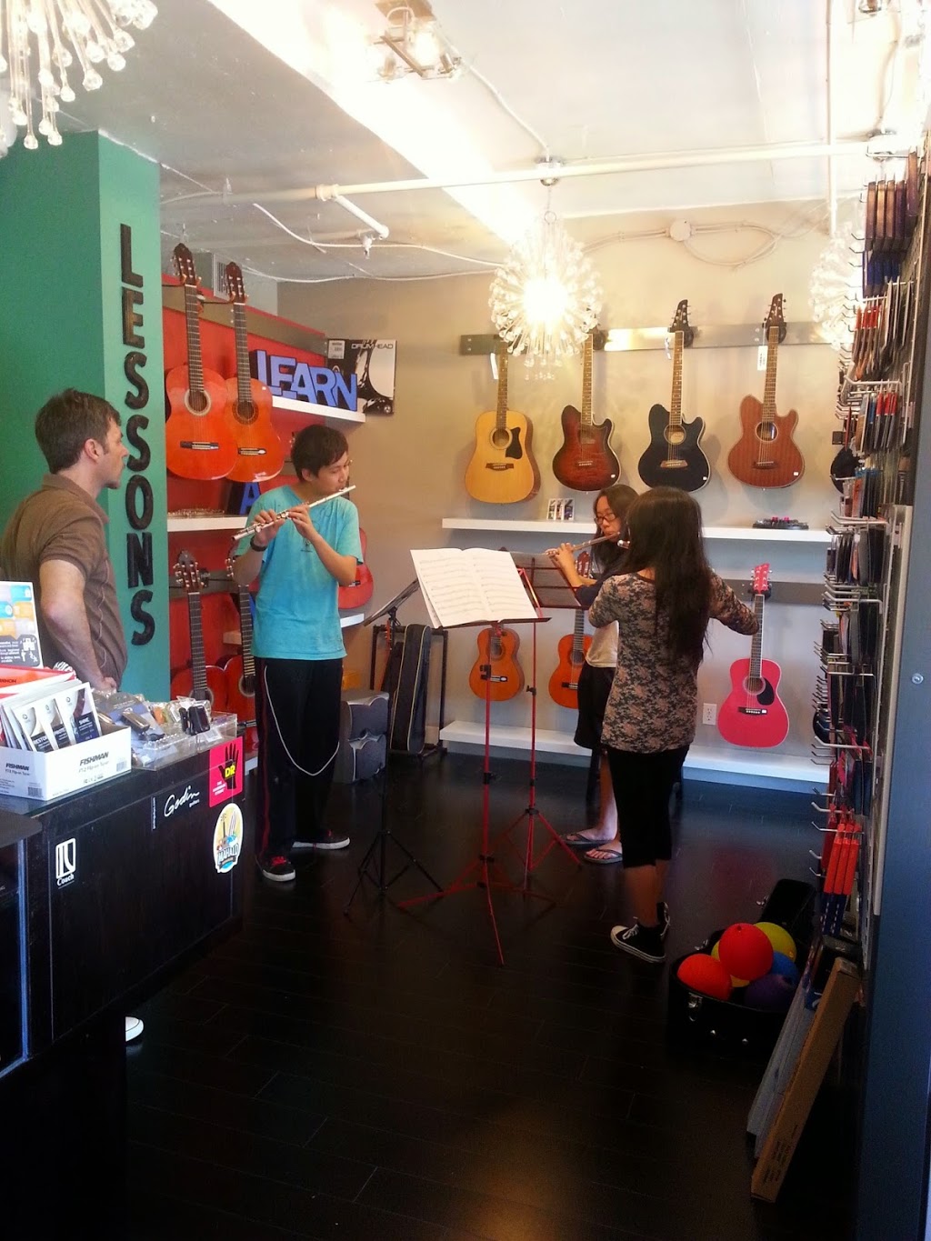 Music Star Academy | 6916 Kingsway, Burnaby, BC V5E 1E5, Canada | Phone: (604) 523-6683