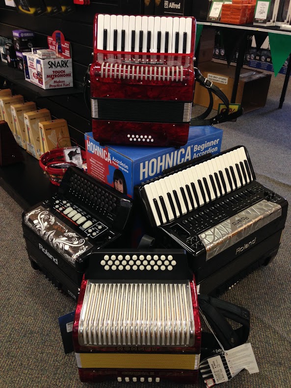 Long & McQuade Musical Instruments | 10204 107 Ave, Edmonton, AB T5H 4A5, Canada | Phone: (780) 423-4448