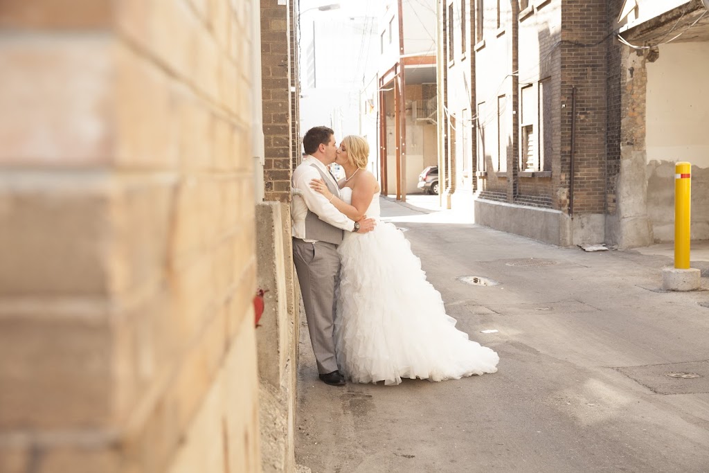 Hillier Photography | 151 Main St, Atwood, ON N0G 1B0, Canada | Phone: (519) 807-8350