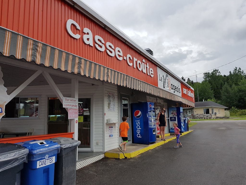 Casse Croute Duff | 250 Rue Saint Philippe, Saint-Ubalde, QC G0A 4L0, Canada | Phone: (418) 277-2681