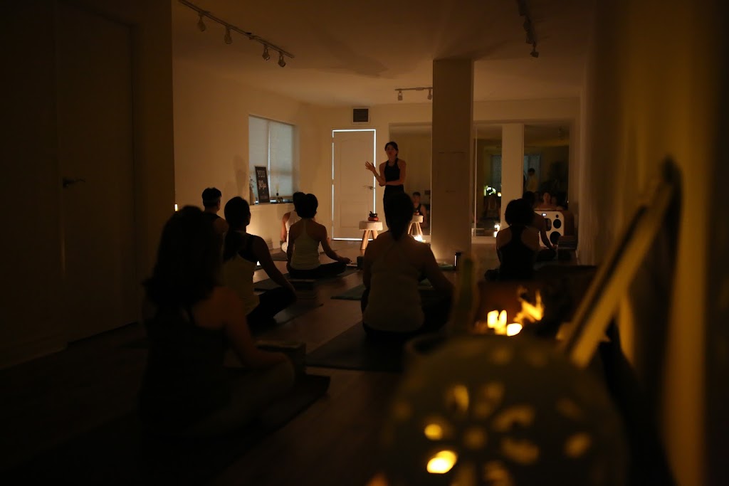 Yuj Yoga Toronto | 7061 Yonge St, Thornhill, ON L3T 2A6, Canada | Phone: (647) 272-3446