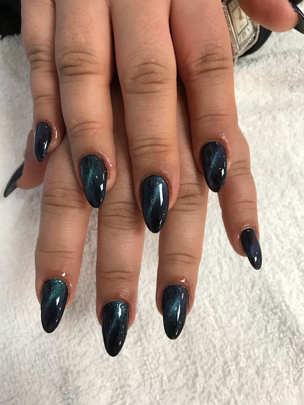 LINDALY NAILS (Waterloo) | 600 Laurelwood Dr, Waterloo, ON N2V 2V1, Canada | Phone: (519) 883-4046