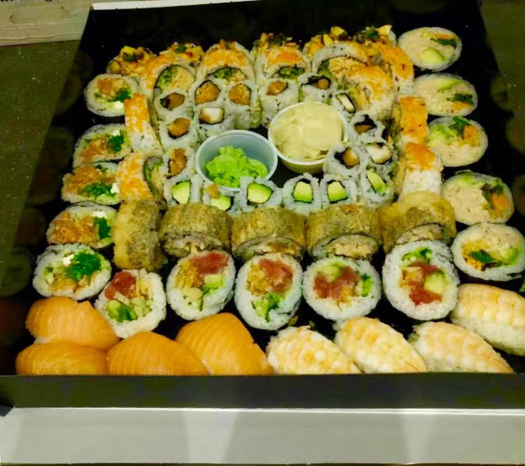 Yuzu sushi | 2039 Boulevard Roland-Therrien, Longueuil, QC J4N 1A3, Canada | Phone: (450) 647-6688