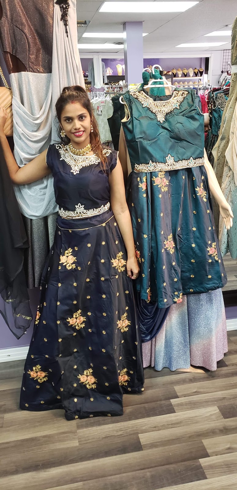 PRIYA FASHIONS | 10420 118 Ave NW, Edmonton, AB T5G 0P7, Canada | Phone: (780) 340-9897