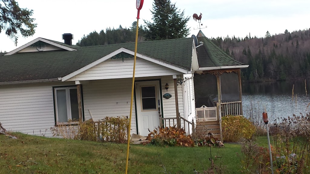 chalet lac lamarre | Chemin de Saint-Jean-des-Piles, Shawinigan, QC G0X 2E0, Canada