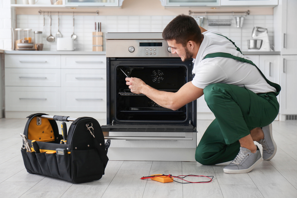 Wingate Appliance Repair | 9747 Bathurst St, Richmond Hill, ON L4C 3X5, Canada | Phone: (647) 719-6187