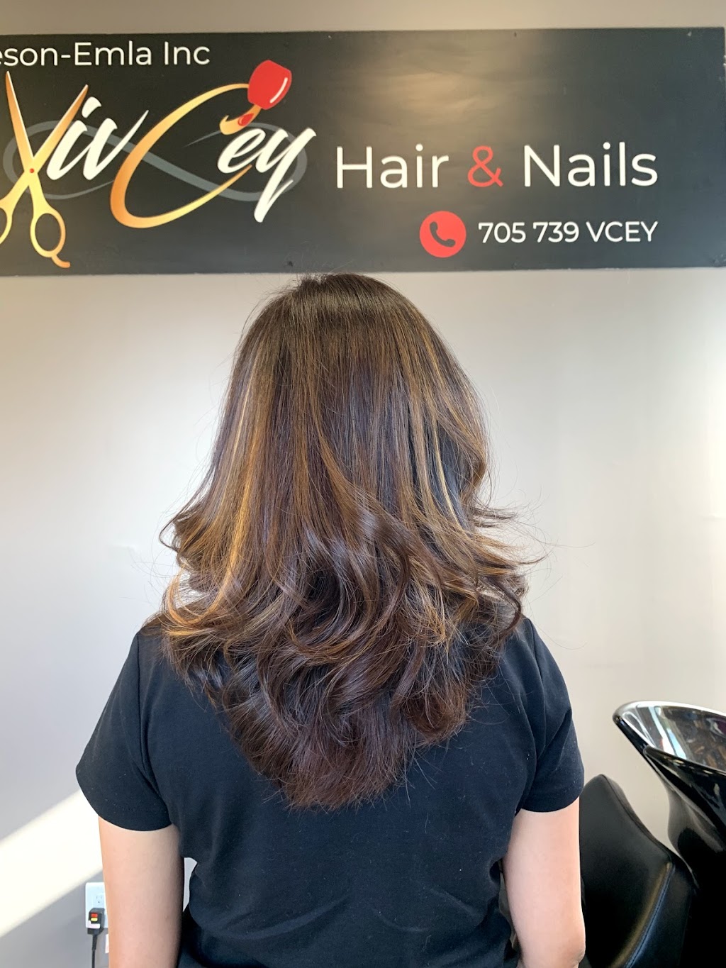 Viv Hair Studio | Barrie, ON L4N 7S8, Canada | Phone: (705) 905-8239