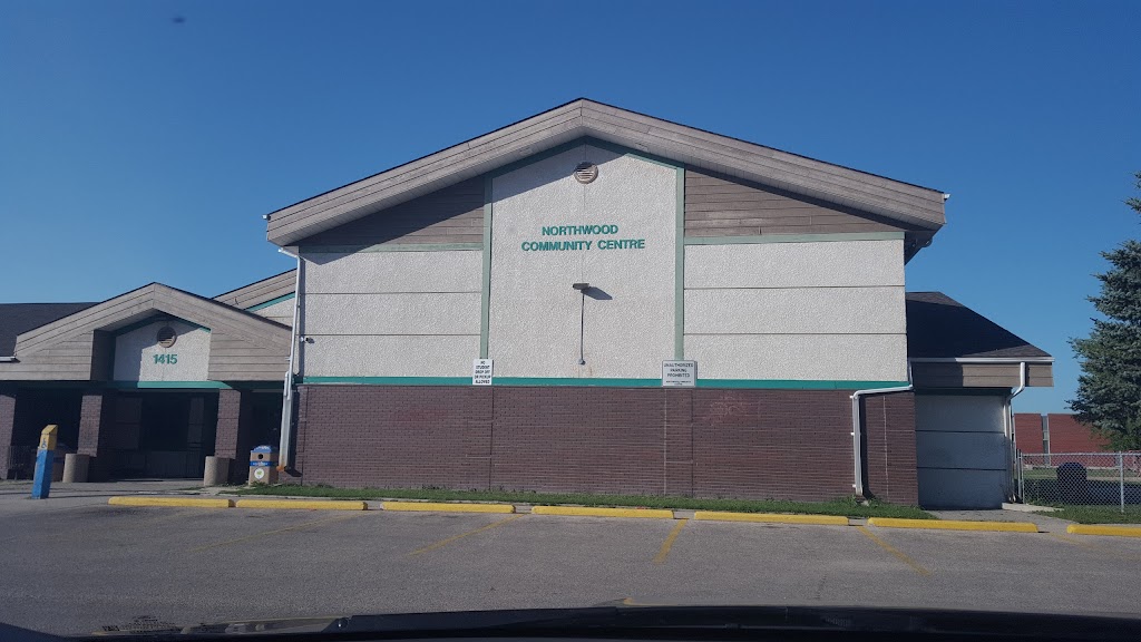 Northwood Community Centre Rink | 1415 Burrows Ave, Winnipeg, MB R2X 0S7, Canada | Phone: (204) 582-7555