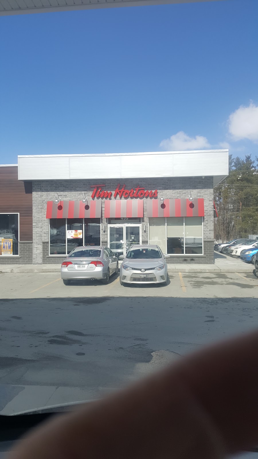 Tim Hortons | 435 Rue Laval, Sherbrooke, QC J1C 0R1, Canada | Phone: (819) 846-3535