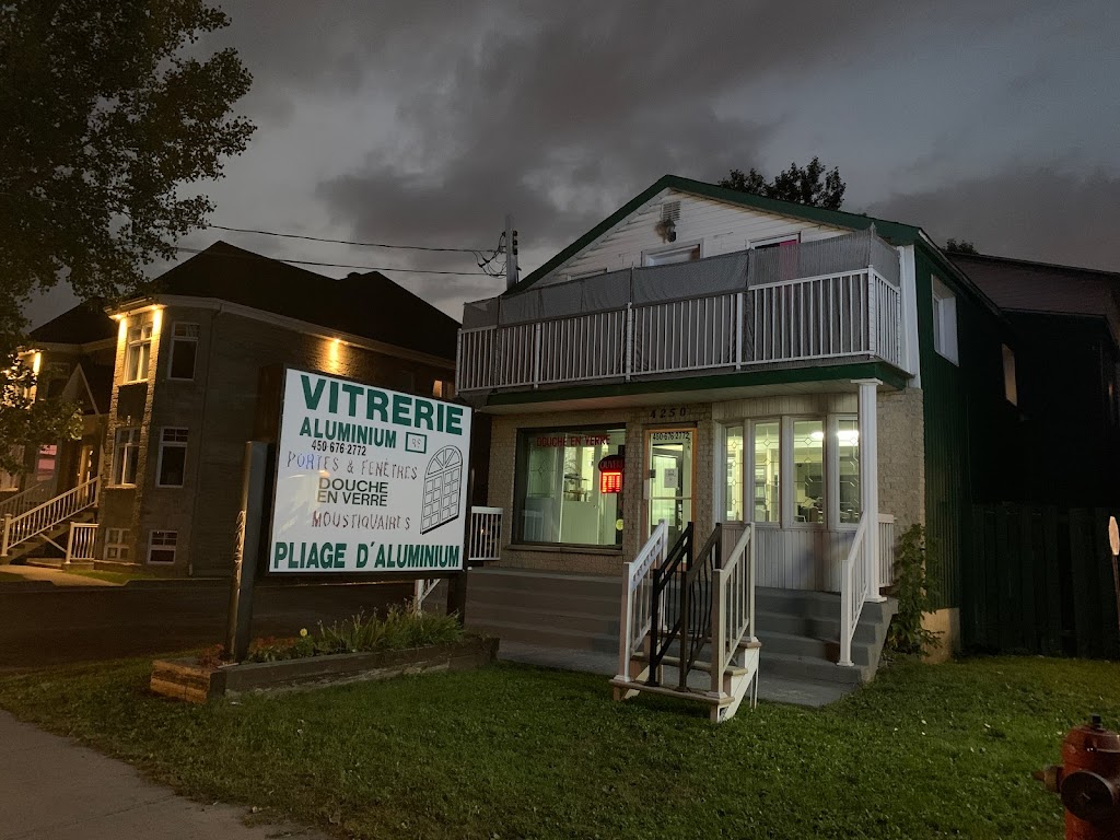 Vitrerie Aluminium R.S. | 4250 Mnt Saint-Hubert, Saint-Hubert, QC J3Y 1V1, Canada | Phone: (450) 676-2772