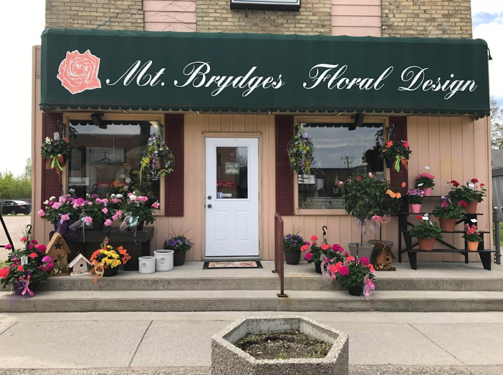 Mount Brydges Floral Design | 22677 Adelaide Rd, Mount Brydges, ON N0L 1W0, Canada | Phone: (519) 264-1141