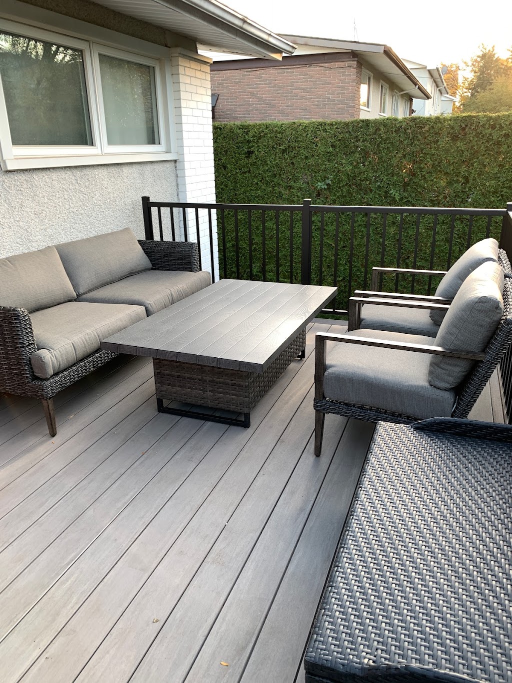 Deckify - Deck & Patio Builders | 1680 Woodward Dr, Ottawa, ON K2C 3R7, Canada | Phone: (613) 294-1235