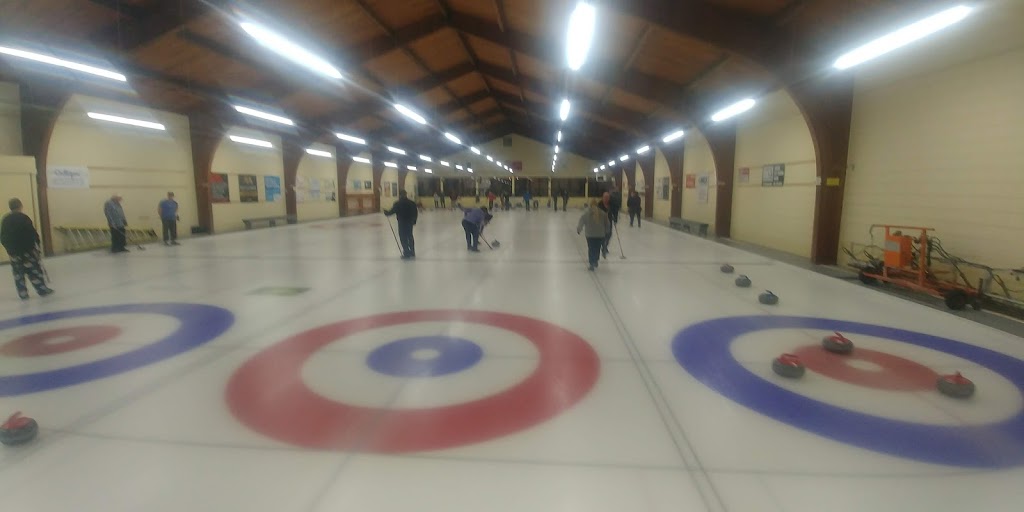 Pembroke Curling Club | 428 Herbert St, Pembroke, ON K8A 6X3, Canada | Phone: (613) 732-4113