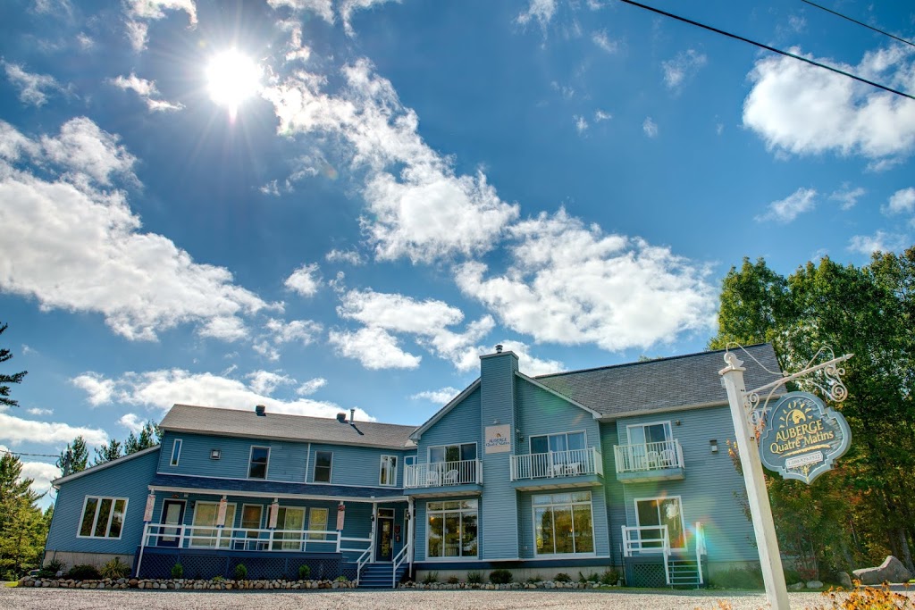 Auberge Aux Quatre Matins | 155 Rue des Skieurs, Saint-Côme, QC J0K 2B0, Canada | Phone: (450) 883-1932