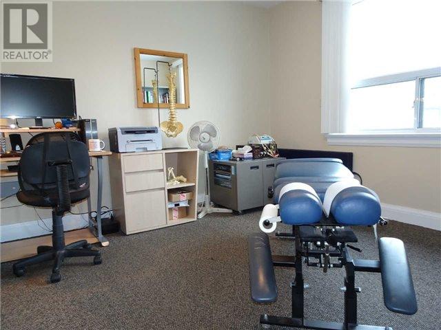 Chiropractic Wellness Centre | 223 Sheppard Ave W, North York, ON M2N 1N2, Canada | Phone: (416) 223-1433