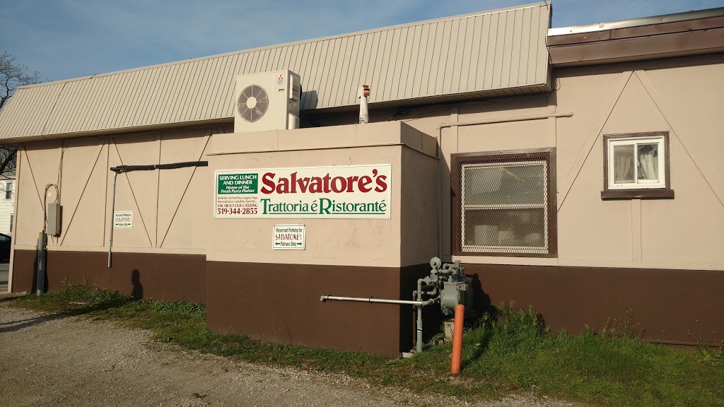 Salvatores Trattoria E Ristoranté | 105 Michigan Ave, Point Edward, ON N7V 1E5, Canada | Phone: (519) 344-2855