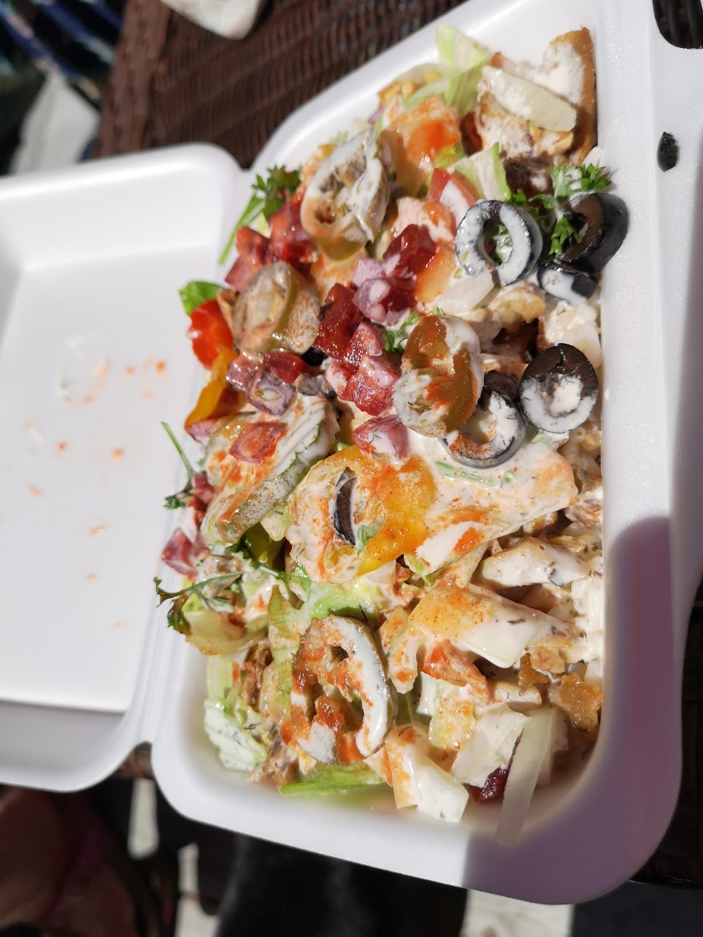 Paradise Donair | 723 12th St #3, New Westminster, BC V3M 4J9, Canada | Phone: (604) 522-0789