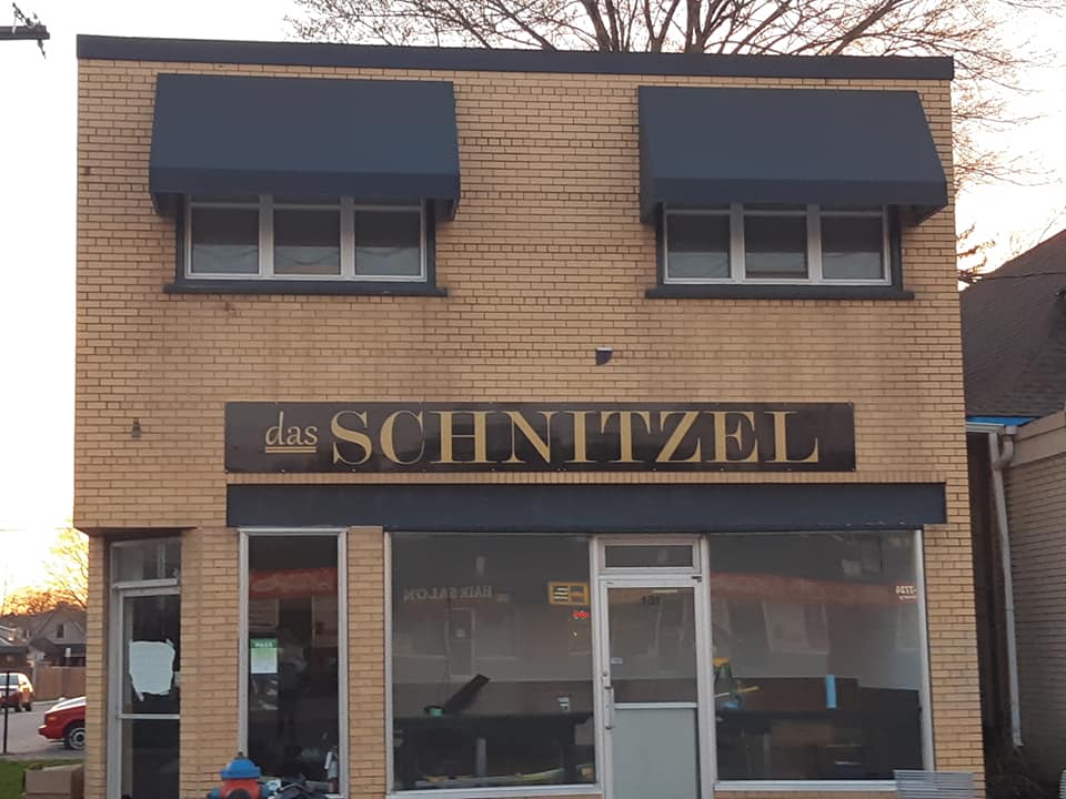 Das Schnitzel | 131 Ottawa St N, Hamilton, ON L8L 1Y5, Canada | Phone: (905) 920-6600