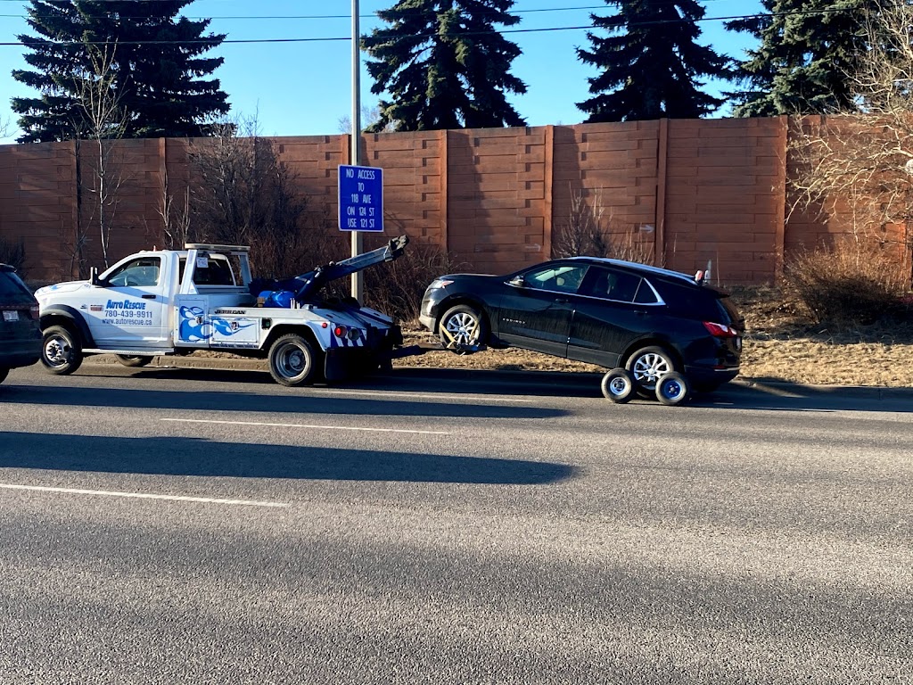 Aloha Edmonton Towing And Junk Car Removal | 300 Kirkness Rd NW #208, Edmonton, AB T5Y 2L7, Canada | Phone: (780) 604-4478