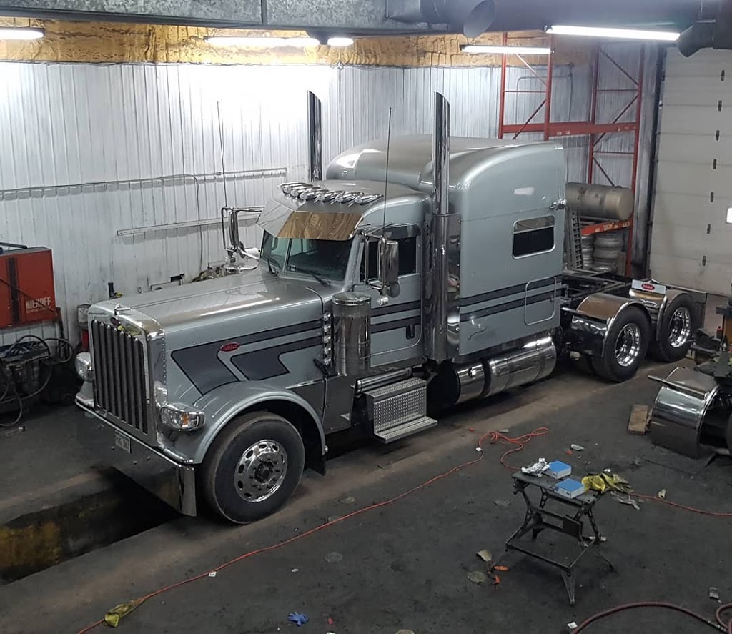 Shiny Trucks Detailing | 149 Edinburgh Dr, Moncton, NB E1E 2K9, Canada | Phone: (506) 830-3441