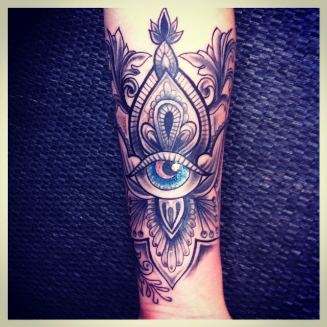 Mirellas Touch of Class | Tattoos | 6538 Hastings St, Burnaby, BC V5B 1S3, Canada | Phone: (604) 430-6067