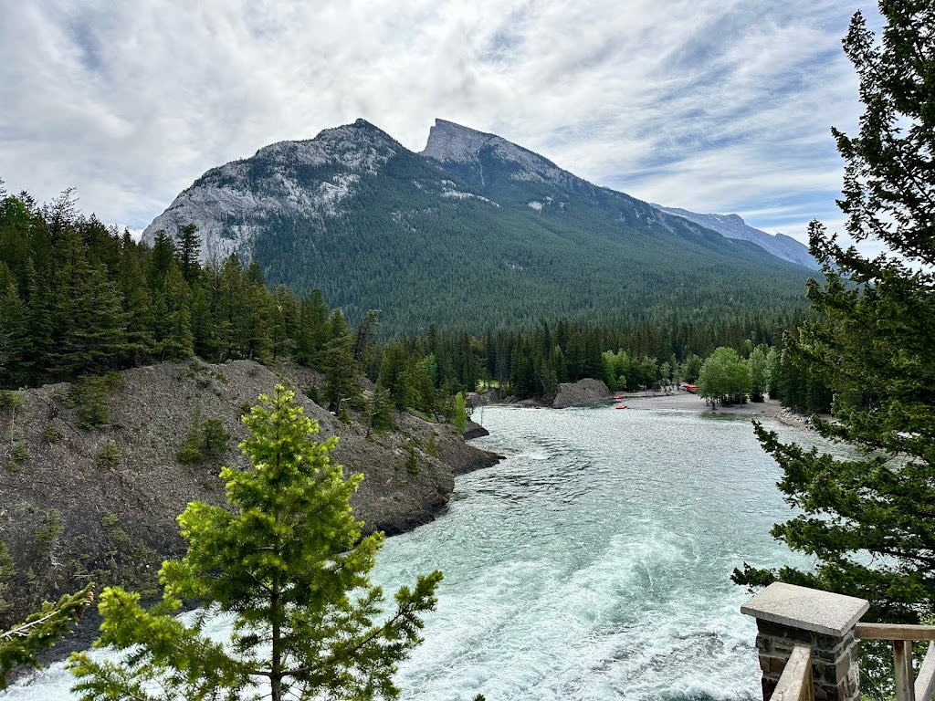 Bow Falls Viewpoint | Bow Falls Ave, Banff, AB T0L 0C0, Canada | Phone: (403) 762-1550