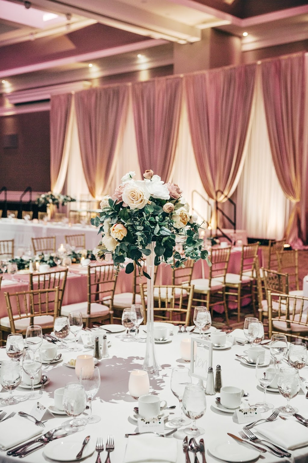 Monara Events - Ottawa Wedding Decor & Rentals | 100 Watchhorn Grove, Gloucester, ON K1V 2N2, Canada | Phone: (613) 986-3335