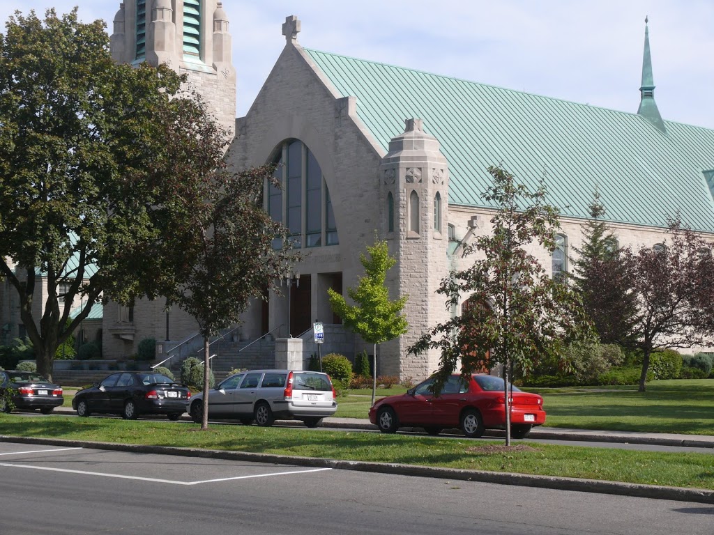 St-Joseph De V M R | 1620 Boul Laird, Mont-Royal, QC H3P 2T8, Canada | Phone: (514) 731-3878