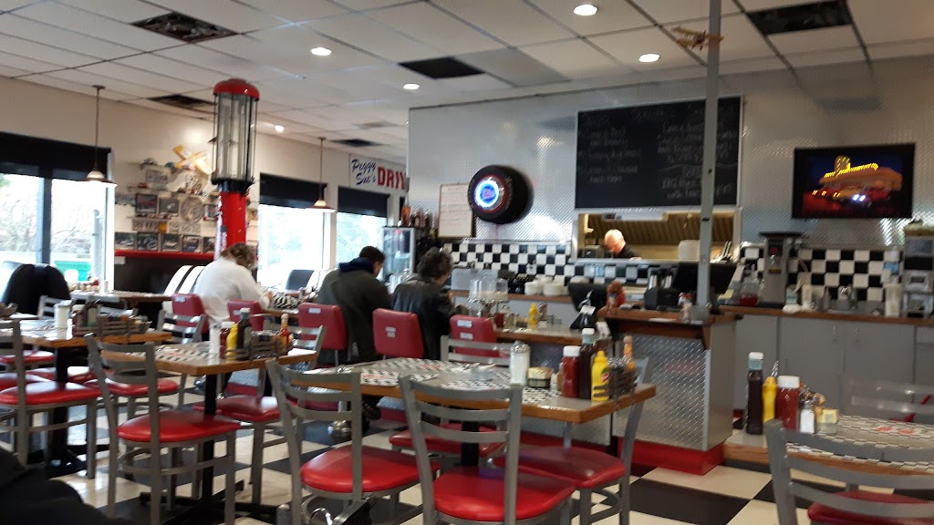 RNR Diner | 7816 E Saanich Rd, Saanichton, BC V8M 2B3, Canada | Phone: (250) 652-9966