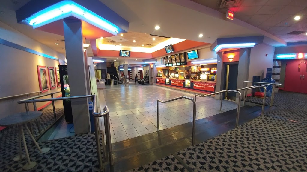 Cinéma Fleur de Lys (Trois-Rivières) | 4520 Boulevard des Récollets, Trois-Rivières, QC G9A 4N2, Canada | Phone: (819) 376-6154