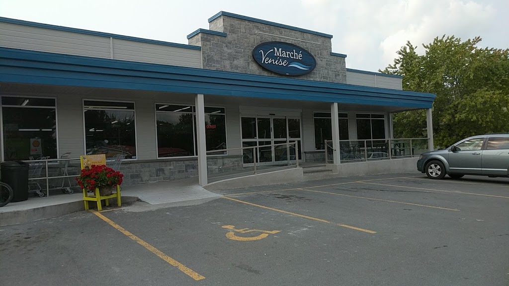 Marché Richelieu-Marche Venise | 231 16e Av O, Venise-en-Québec, QC J0J 2K0, Canada | Phone: (450) 244-5562