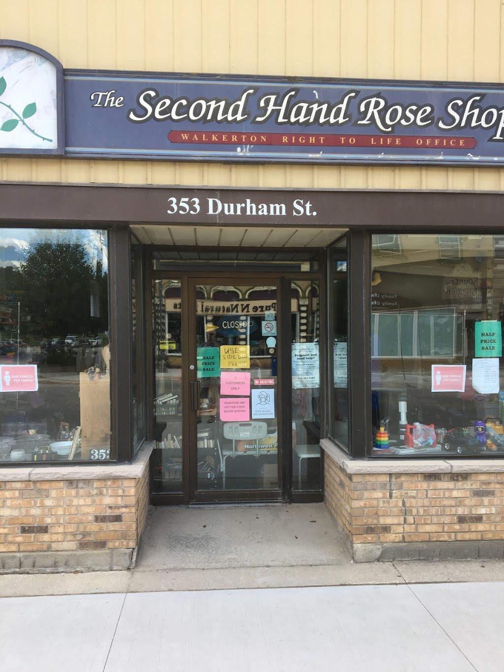 Second Hand Rose Shop | 353 Durham St E, Walkerton, ON N0G 2V0, Canada | Phone: (519) 881-3771