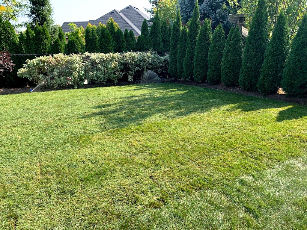 Millcroft Lawn Care & Landscaping Burlington | 4401 Millcroft Park Dr, Burlington, ON L7M 4Y7, Canada | Phone: (905) 334-0765