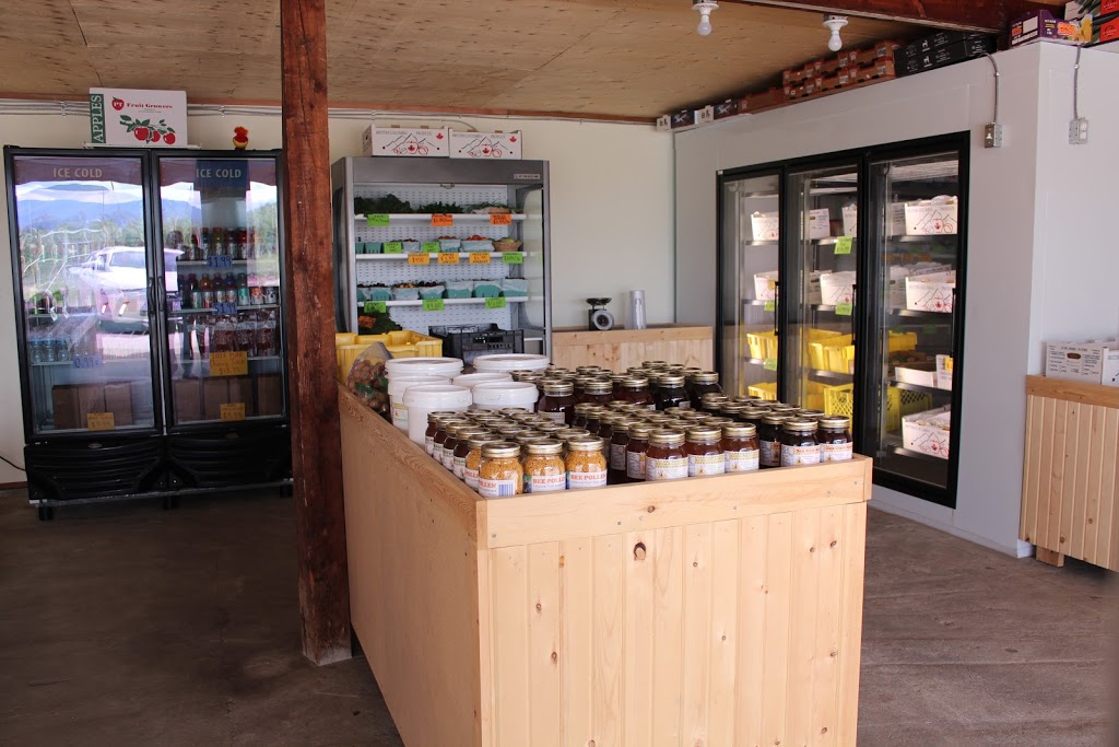 Dry Valley Farm and Fruit Stand | 2855 Dry Valley Rd, Kelowna, BC V1V 2K1, Canada | Phone: (250) 807-6288