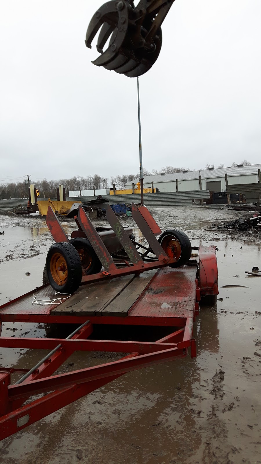 Port Perry Salvage Inc | 132 Reach Industrial Park Rd, Port Perry, ON L9L 1B2, Canada | Phone: (877) 587-4557