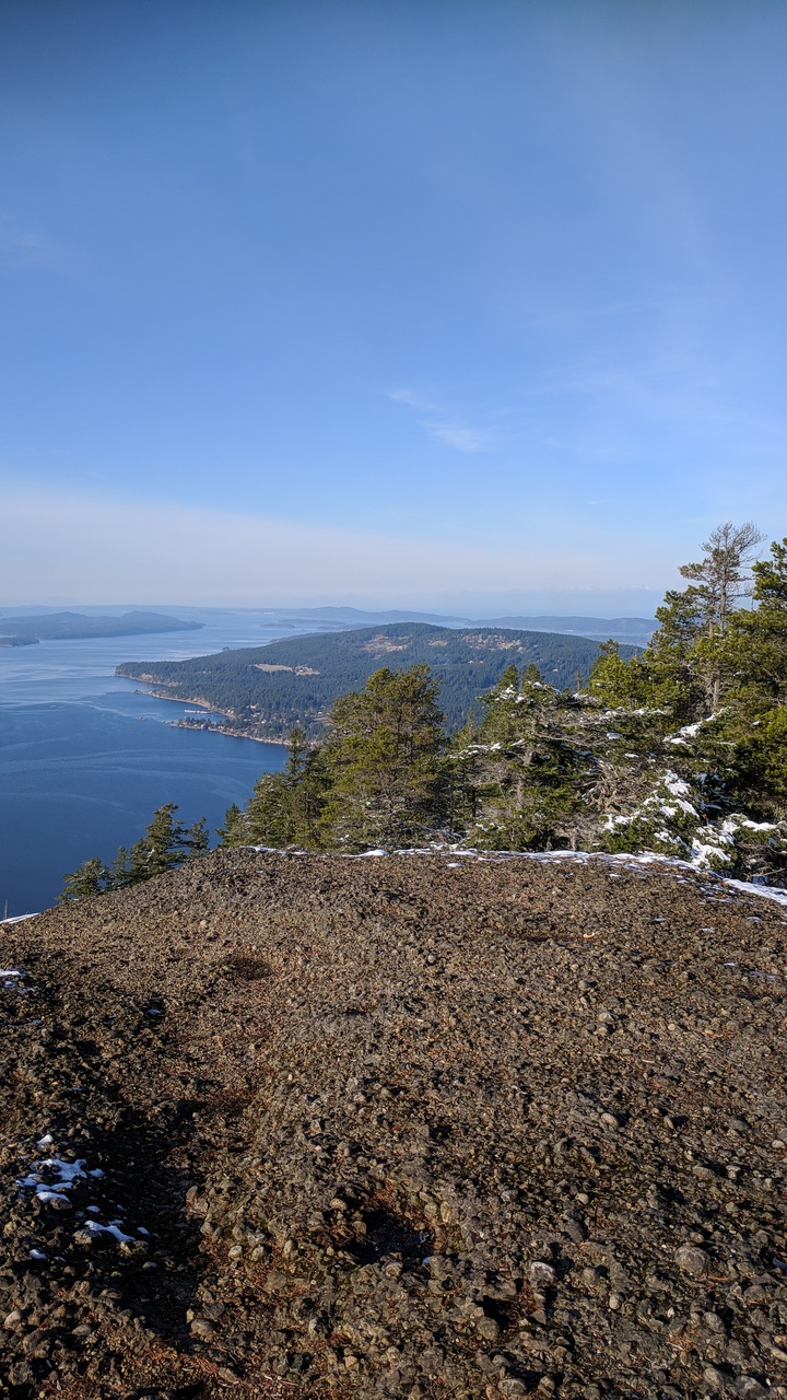 Mt dyan Hiking Trail | Trustees Trail, Salt Spring Island, BC V8K 2Y1, Canada