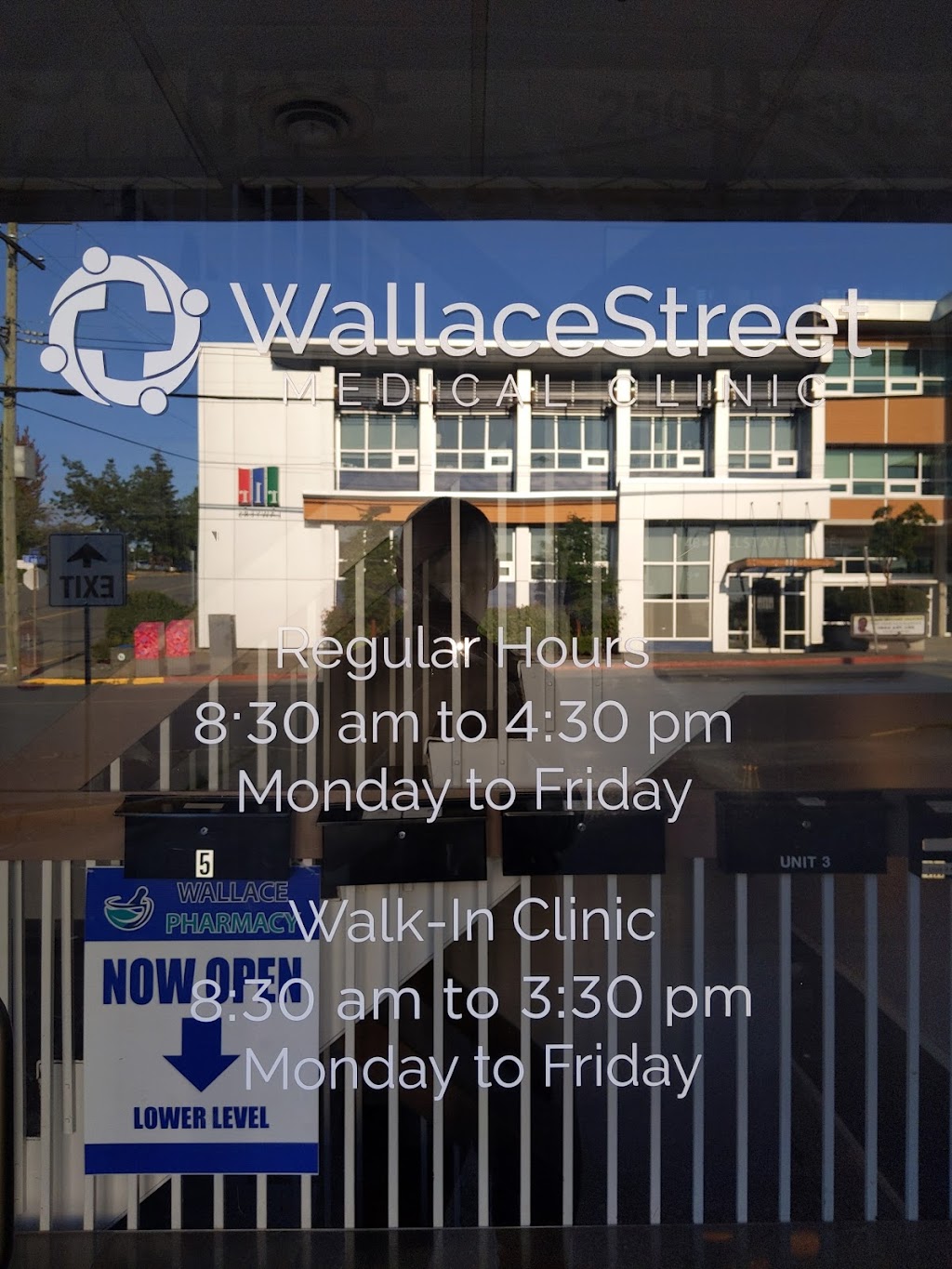 Wallace Street Medical Clinic | 100 Wallace St #1, Nanaimo, BC V9R 5B1, Canada | Phone: (250) 591-9622