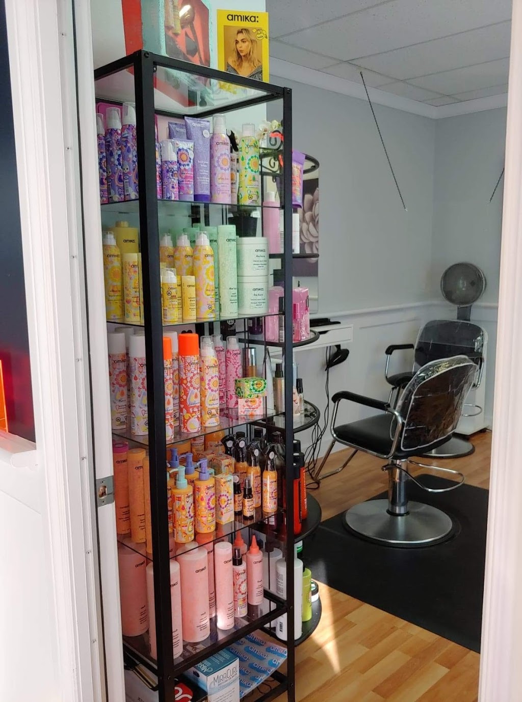 Coiffure Signée Véro | 835 Montée Sainte-Julie, Sainte-Julie, QC J3E 1W9, Canada | Phone: (438) 398-3536