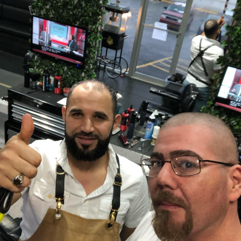 The Vinnies ChopShop - Barbershop - Barber - hairdresser man | 2950 Chemin de Chambly B, Longueuil, QC J4L 1N2, Canada | Phone: (514) 437-1359